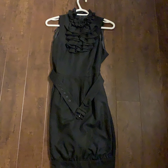 Black dress - Picture 1 of 5